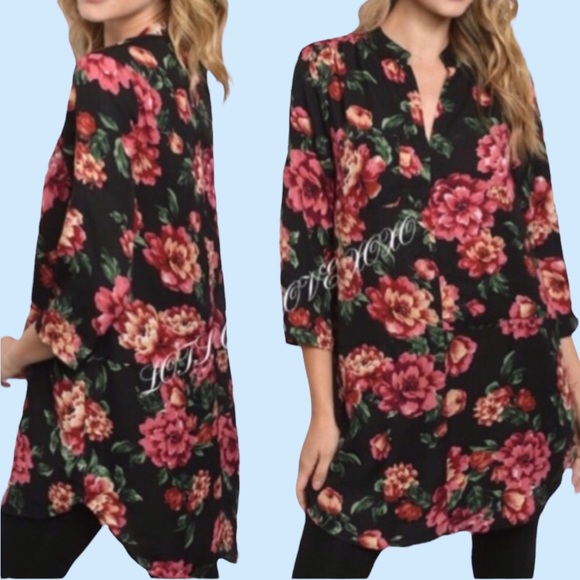 Tops - ❌DONATED❌Black Floral V-neck Versatile Tunic Top